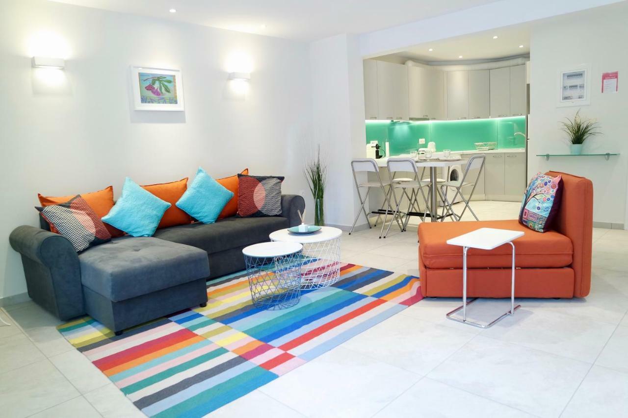 Design Apartment In The City Of เอเธนส์ ภายนอก รูปภาพ